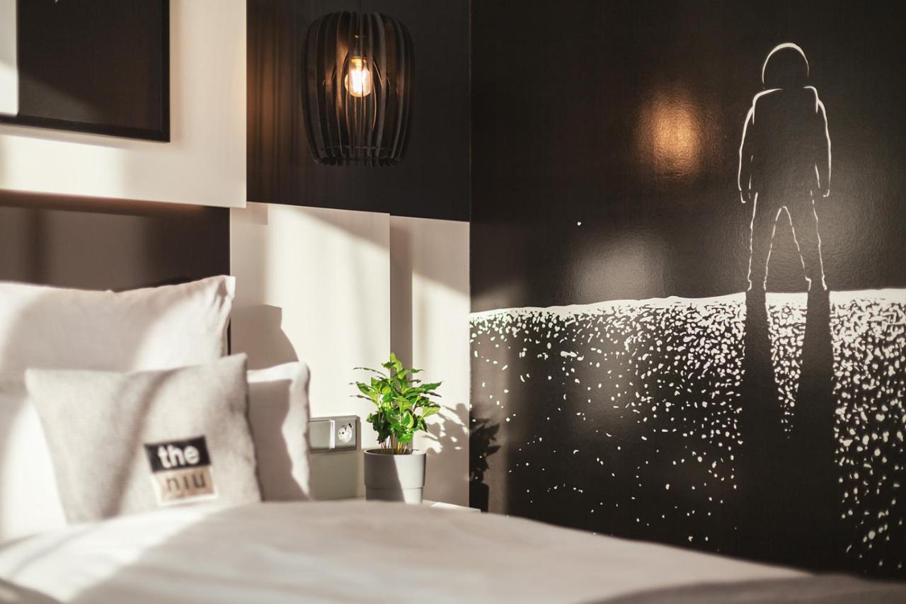 - The Niu Star By Ihg Sindelfingen