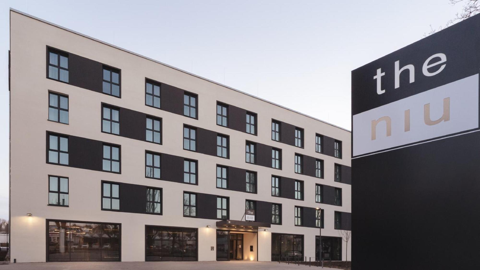 - The Niu Star By Ihg Sindelfingen