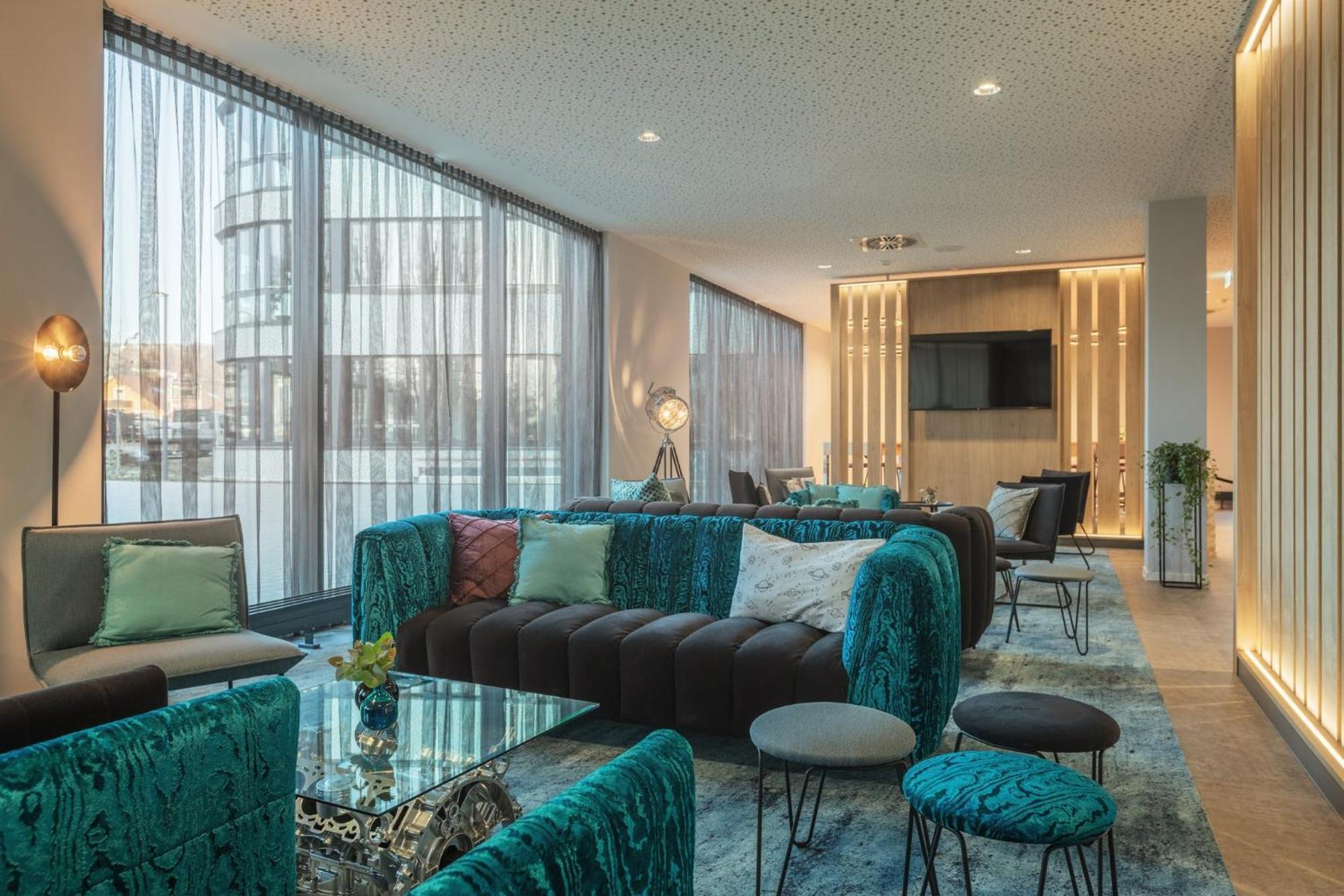 - The Niu Star By Ihg