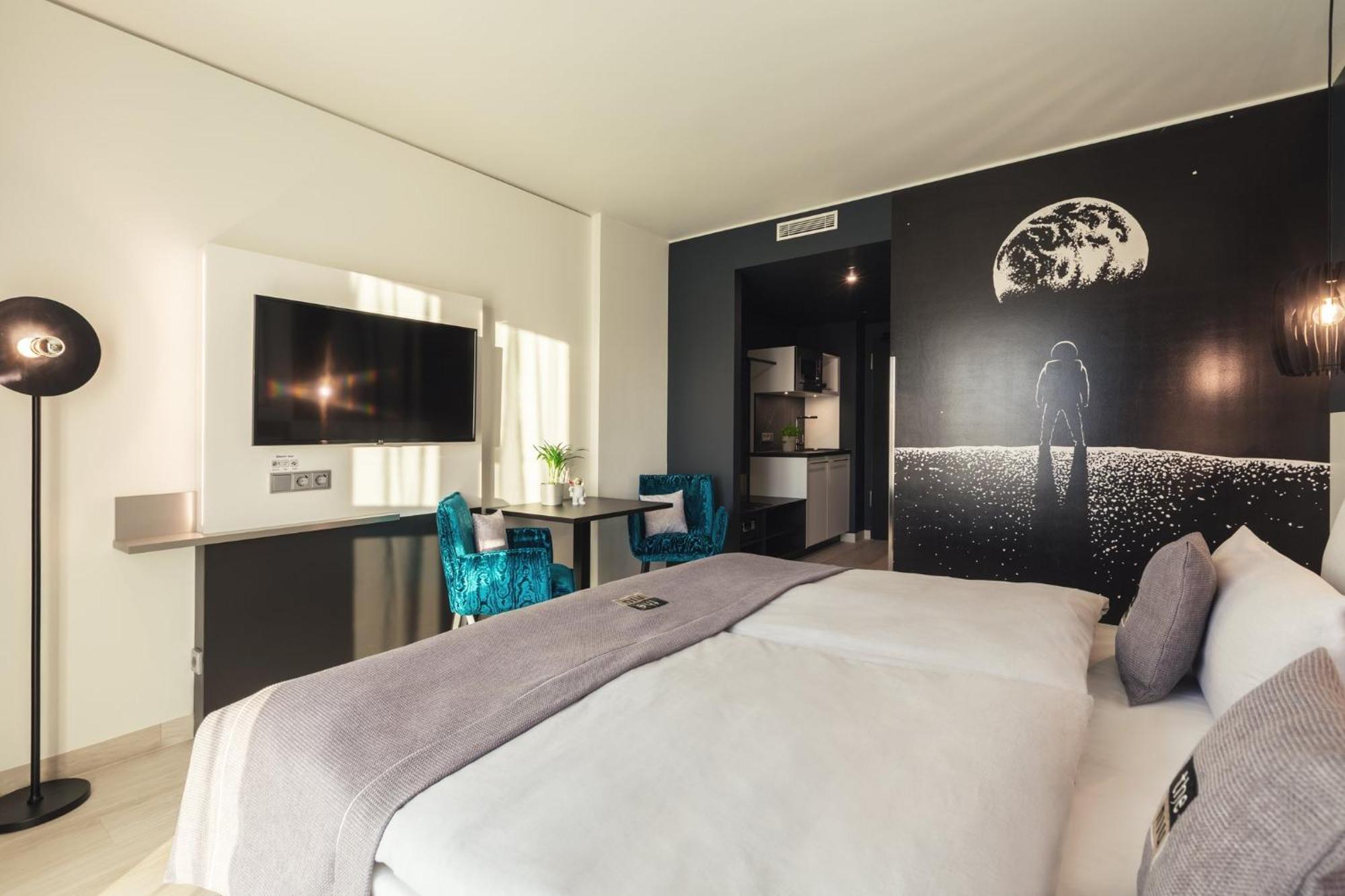 - The Niu Star By Ihg Hotel 3*